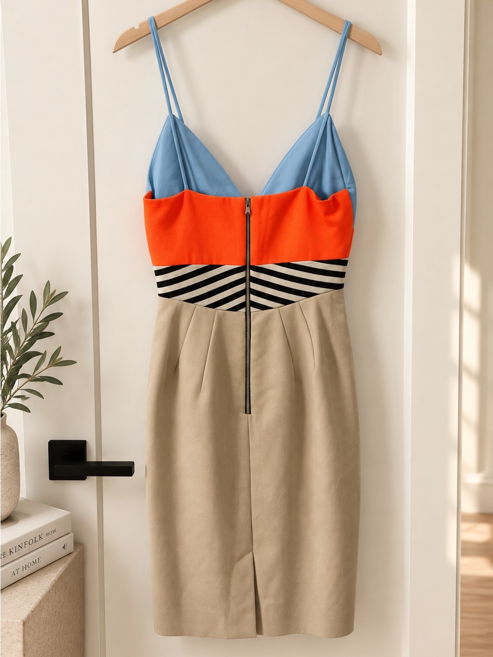 L’AGENCE NWT $390 Colorblock Striped Midi Dress Size 0 - Picture 2 of 4